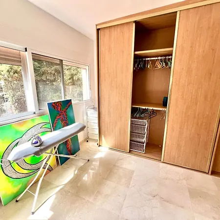 Beachside 4-bedroom With Pool אליקאנטה