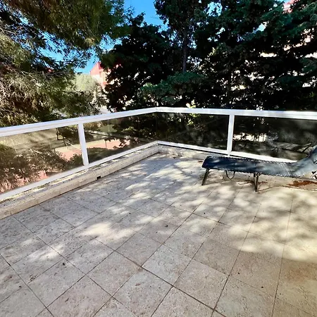 מלון Beachside 4-bedroom With Pool אליקאנטה