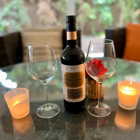 Beachside 4-bedroom With Pool Hotel 4*